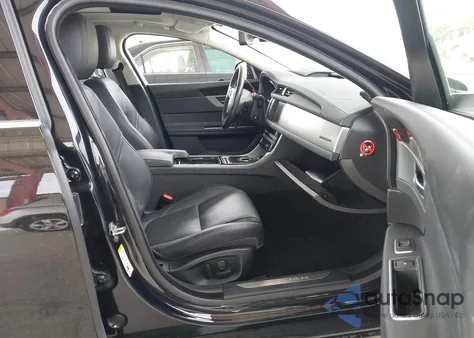 2016 Jaguar Xf 35T Prestige из США, поврежденный, VIN SAJBK4BV5GCY20085